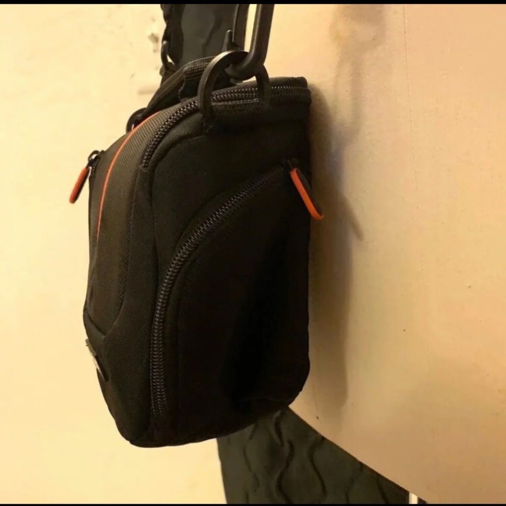 camera case - Picture 4 of 7